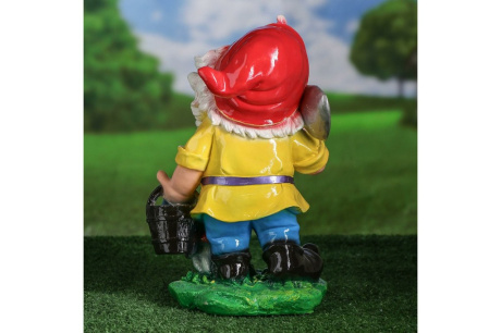 Купить Садовая фигура "Гном с лопатой и ведром воды"  разноцветный  33 см 4064496 фото №3